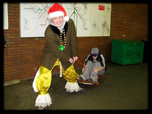 caroling5